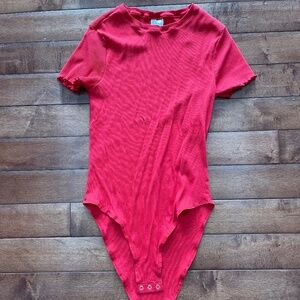 H&M Red Ribbed Bodysuit